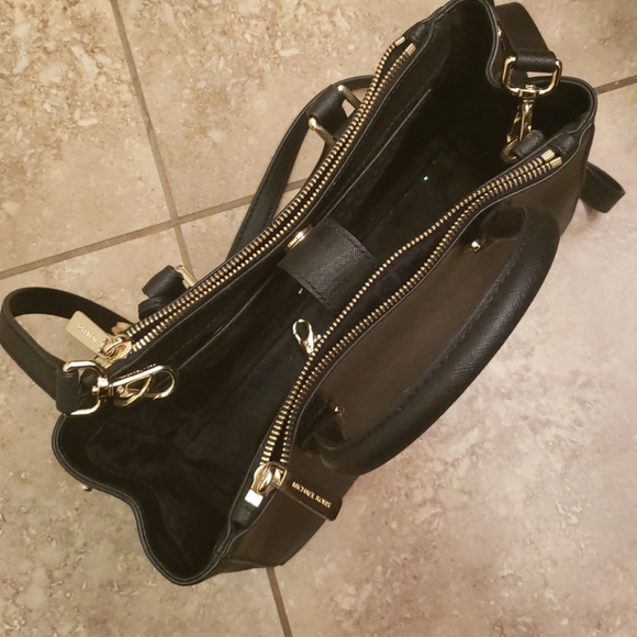 Michael Kors Bags | Michael Kors Black Handbag Detachable Strap | Poshmark